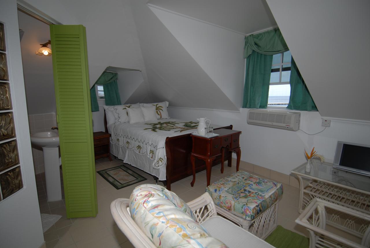 St. George's Deyna'S City Inn מראה חיצוני תמונה